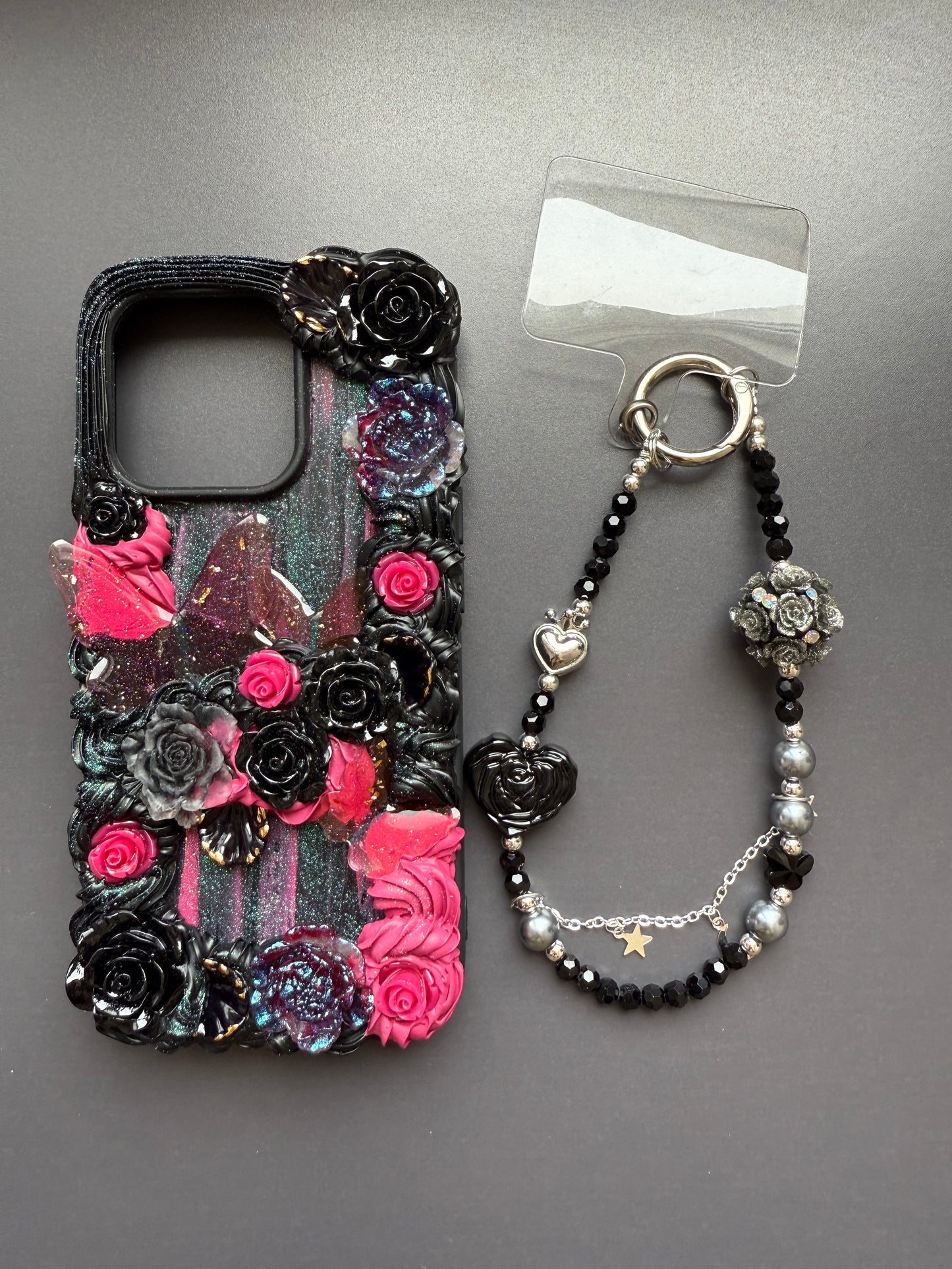 Phone case - Flowers (black+red)