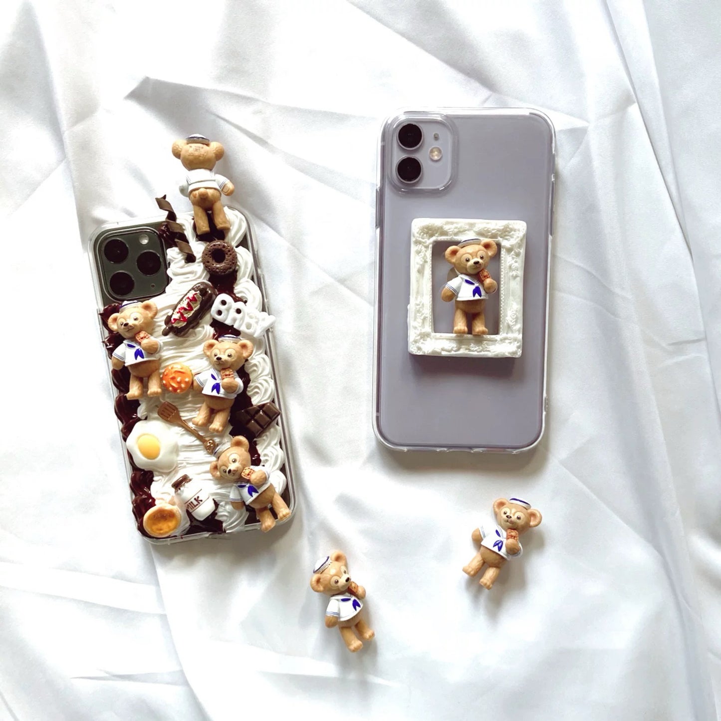Phone cases with cartoon figures ( Duffy and his friends)