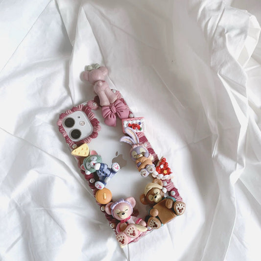 Phone case with cartoon figures (Duffy and his friends - ShellieMay)